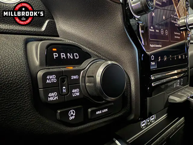 Dodge Ram 1500 Big Horn 2024 Benzine 15