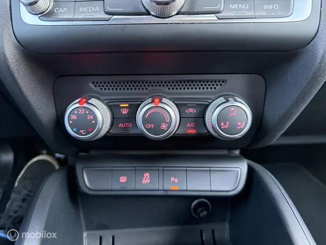 Audi A1 Sportback 1.0 TFSI Jaar apk 2017 Benzine 12