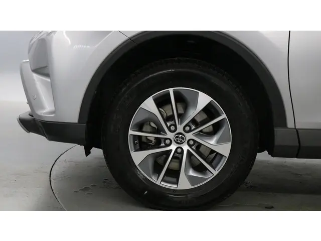 Toyota RAV4 2.5 Hybrid AWD Dynamic 2017 Hybride Benzine 11