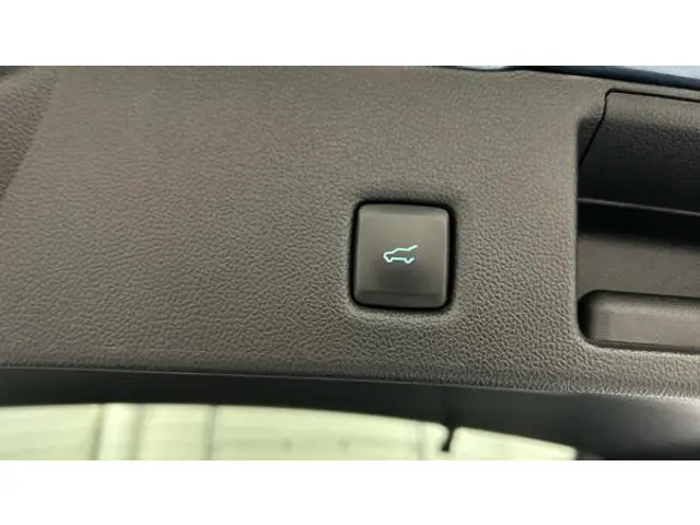 Ford Kuga 2.5 PHEV ST-Line X 2022 Hybride Benzine 18
