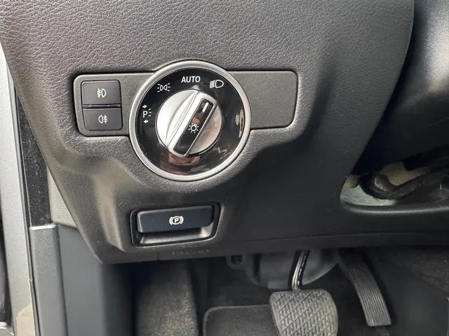 Infiniti Q Q30 1.6t 115kW Luxe 2016 Benzine 11