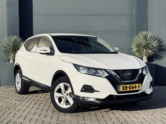 Nissan QASHQAI 1.2 Business Edition automaat 2017 Benzine
