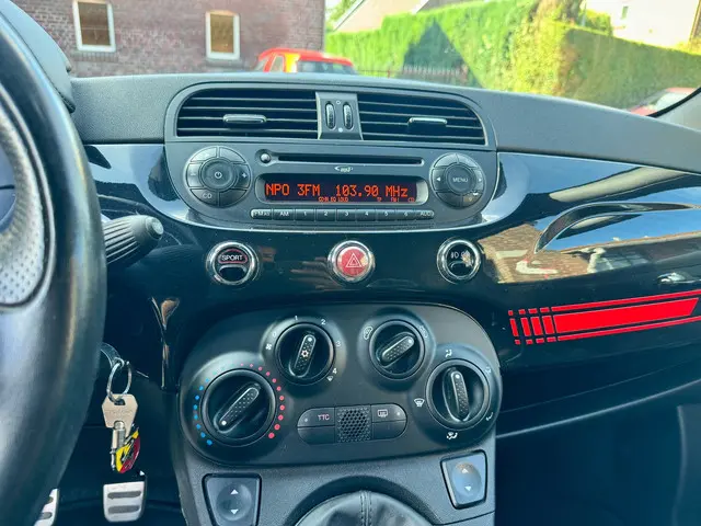 Fiat 500 1.4-16V Abarth 2013 Benzine 16