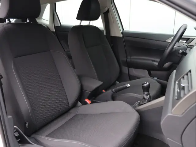 Volkswagen Polo 1.0 TSI Comfortline 2019 Benzine 21