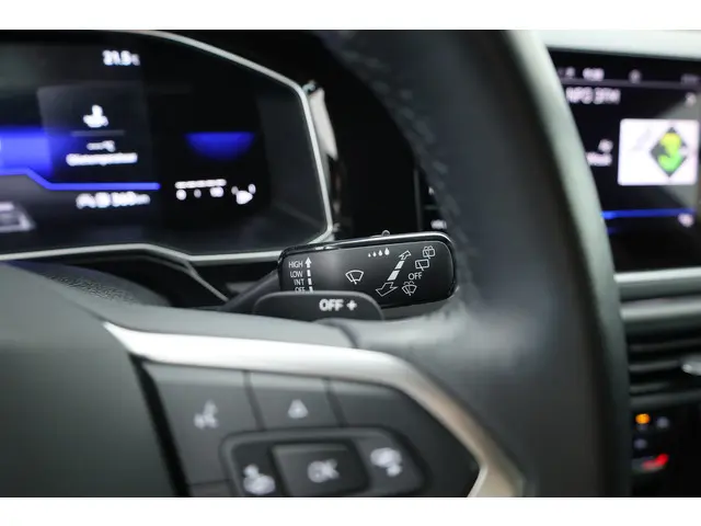 Volkswagen Polo 1.0 TSI R-Line DSG 2023 Benzine 14