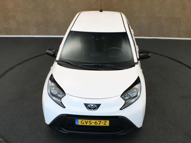 Toyota Aygo X 1.0 VVT-i MT Play 2024 Benzine 14
