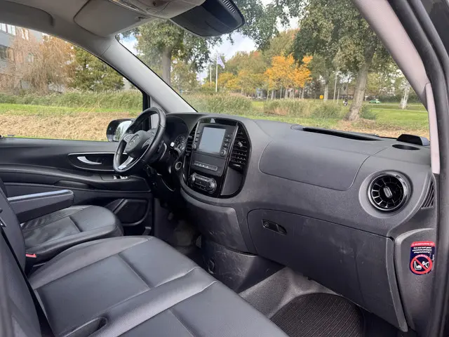 Mercedes-Benz Vito 3