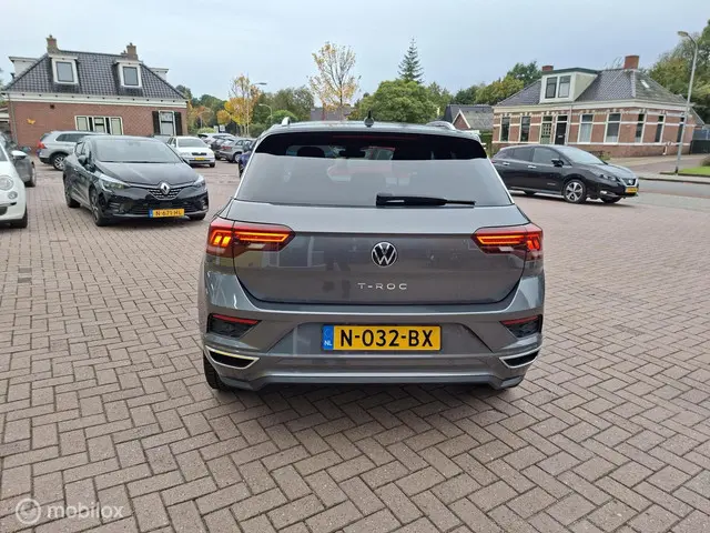 Volkswagen T-Roc 1.5 TSI Sport Business R 2021 Benzine 4