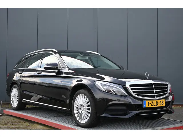 Mercedes-Benz C-Klasse Estate 180 Ambition 2015 Benzine 9