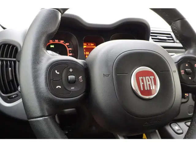 Fiat Panda 0.9 TwinAir Lounge 2019 Benzine 19