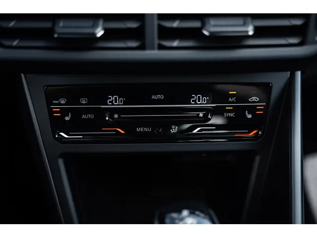 Volkswagen Polo 1.0 TSI R-Line Business 2024 Benzine 15