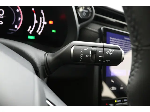 Lexus LBX 2WD 2024 Hybride Benzine 30