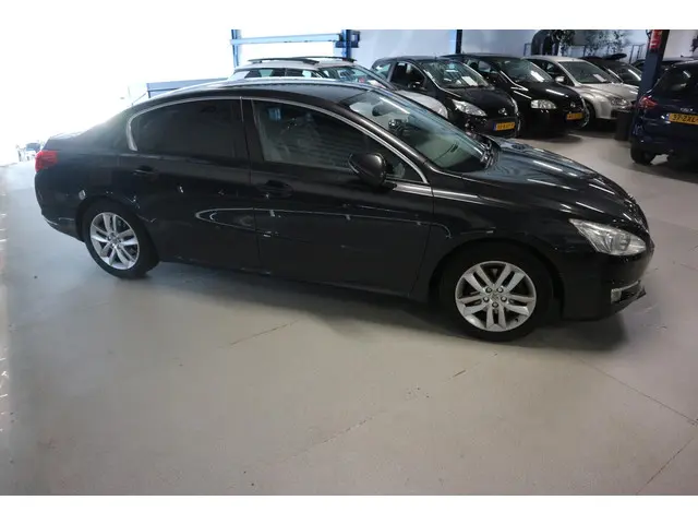 Peugeot 508 1.6 ODH HISTORIE / KEURIGE AUTO ! ! ! 2012 Benzine 9