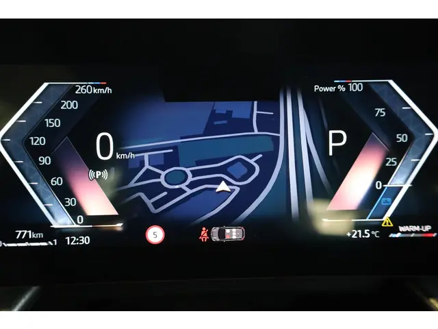 BMW 2 Serie Active Tourer 220i 2025 Benzine 12