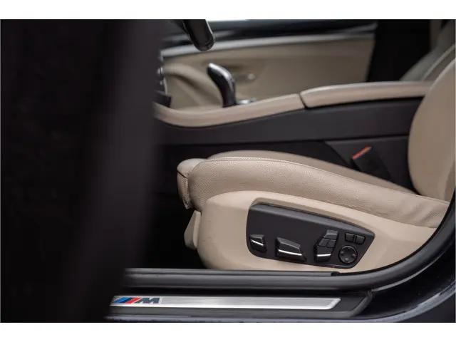 BMW 5 Serie 528i High Executive | 2013 Benzine 9