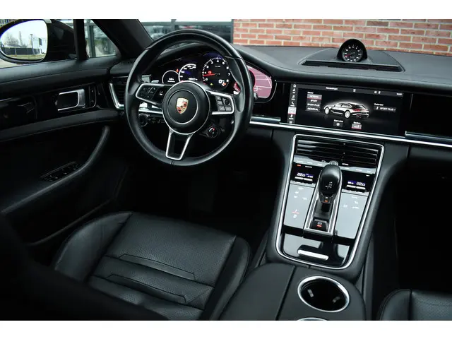 Porsche Panamera 3