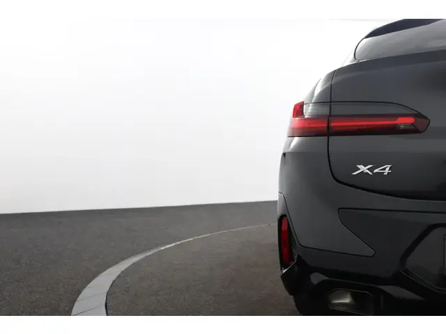 BMW X4 xDrive30i 2026 Benzine 34