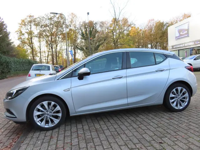 Opel Astra 1.0 Edition 2017 Benzine 25