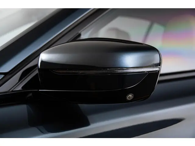 BMW 7 Serie 750i xDrive High Executive 2018 Benzine 40