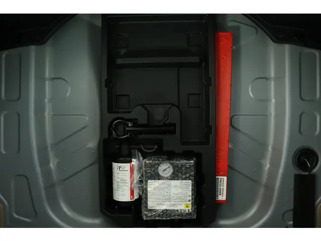 Toyota Aygo X 1.0 VVT-i MT Play 2024 Benzine 32