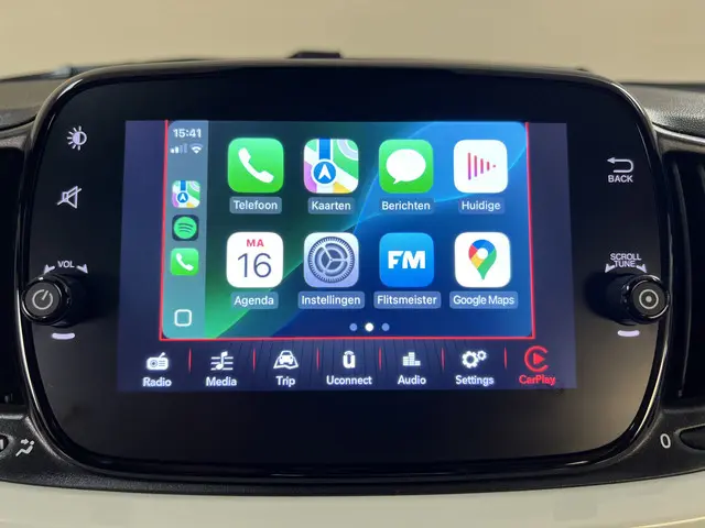 Fiat 500 1.0 Hybrid Dolcevita 70 PK 2021 Hybride Benzine 19