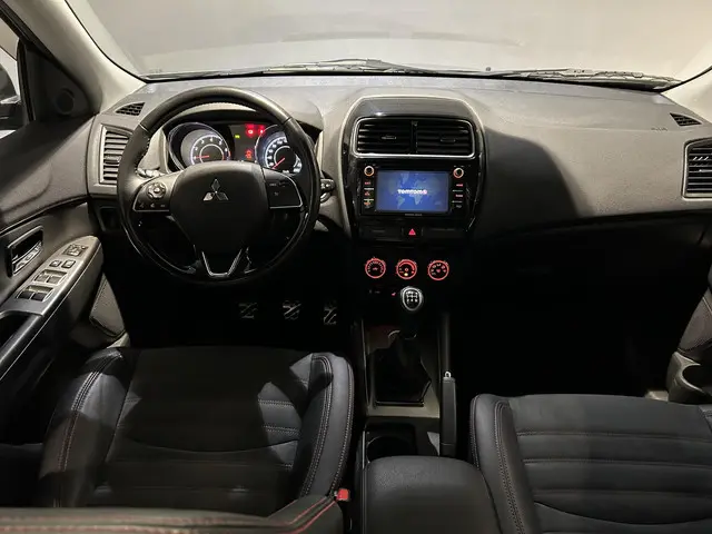 Mitsubishi ASX 1.6 Cleartec Instyle 2017 Benzine 3