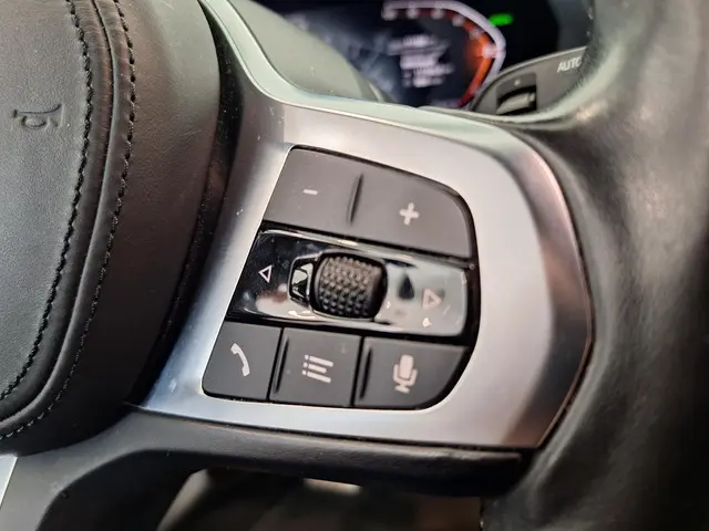 BMW 1 Serie 118i Executive Edition 2021 Benzine 20