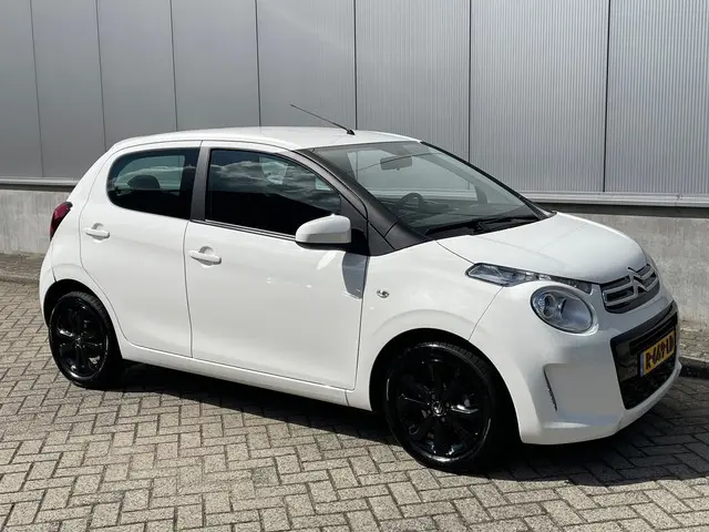 Citroën C1 1.0 VTi Shine / Carplay / Camera 2019 Benzine 4