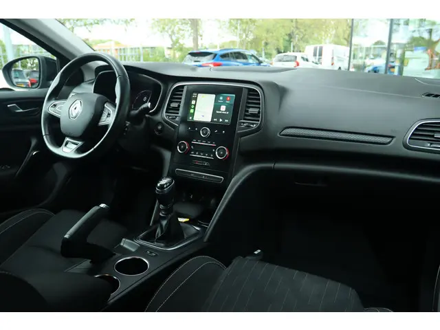 Renault Mégane Estate 1.3 TCE LIMITED 2019 Benzine 3