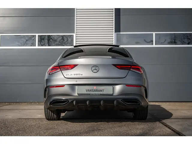 Mercedes-Benz CLA 250 e AMG 2020 Hybride Benzine 5