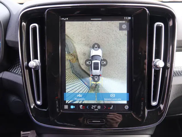 Volvo XC40 Recharge P8 AWD R-Design 2020 Elektrisch 23