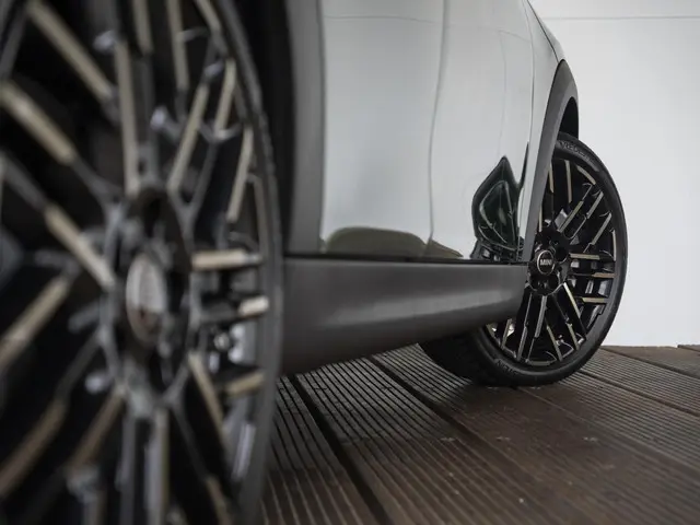 MINI 5-Deurs Cooper C 2026 Benzine 56