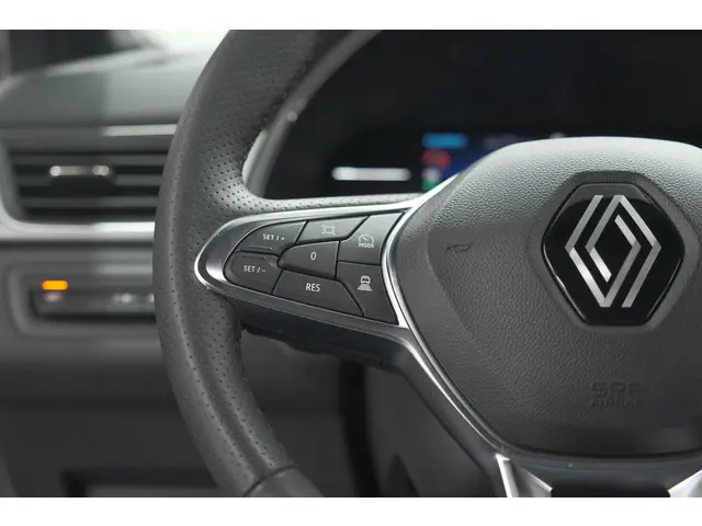 Renault Captur Mild Hybrid 160 EDC Techno 2025 Benzine 32