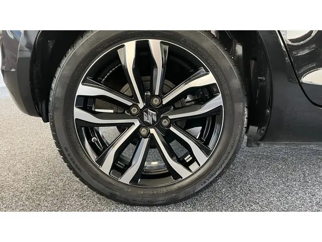Suzuki Swift 1.2 Business Edition EASSS 2017 Benzine 23