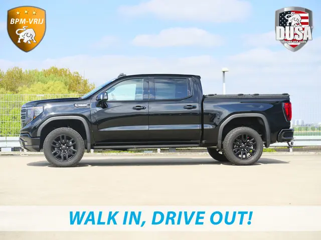 GMC Sierra 1500 | AT4 | 6.2L V8 | Black Ops 2024 Benzine 4