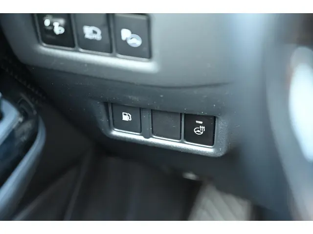 Toyota C-HR 1.8 Hybrid Dynamic 2019 Hybride Benzine 17