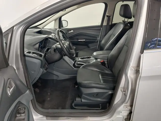 Ford C-MAX 1.0 Titanium 2014 Benzine 17