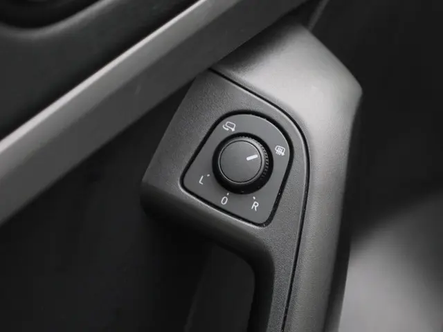 SEAT Ateca 1.5TSI/150PK FL FR DSG 2022 Benzine 24