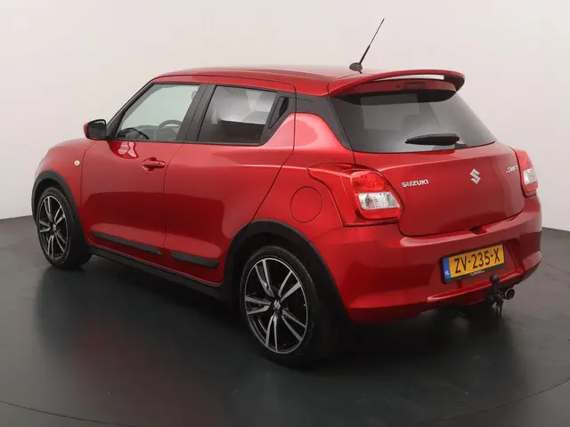 Suzuki Swift 1.2 Sportline 2019 Benzine 3