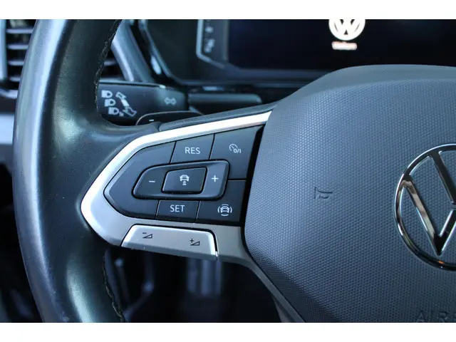 Volkswagen T-Cross 1.0 TSI Life 2023 Benzine 19