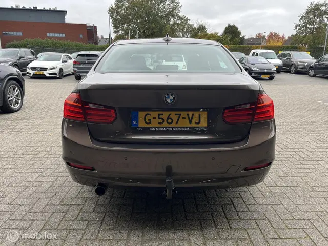 BMW 3 Serie 320i xDrive NAVI*CLIMA*TREKHAAK* 2014 Benzine 5
