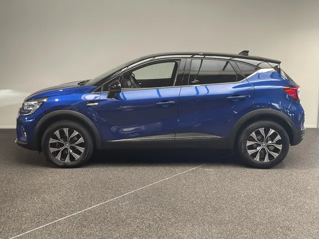 Renault Captur 1.0 TCe 90 techno 2023 Benzine 16