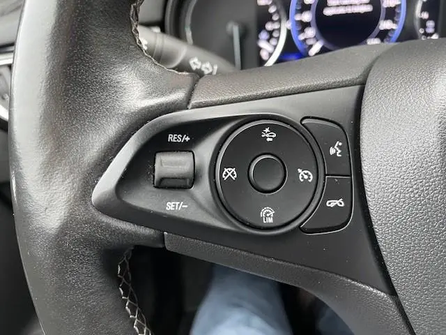 Opel Astra 1.2 Launch Elegance 2019 Benzine 22