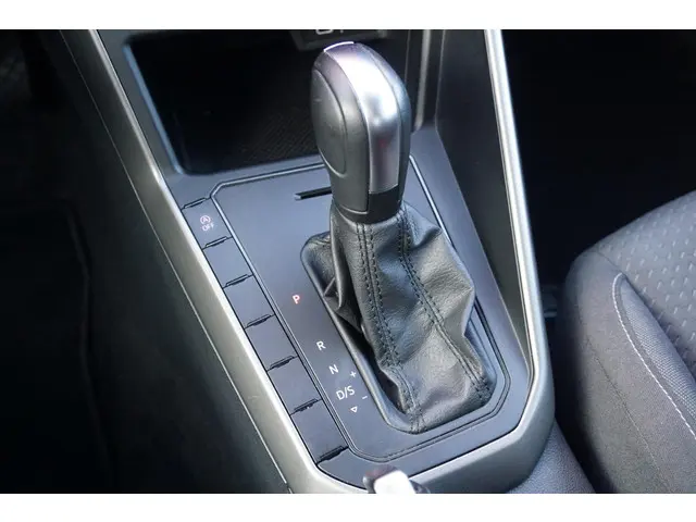 Volkswagen Polo 1.0 TSI Comfortline 2021 Benzine 19