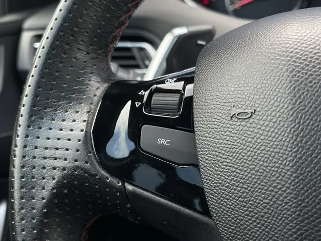 Peugeot 308 1.2 PureTech GT-Line 2020 Benzine 16