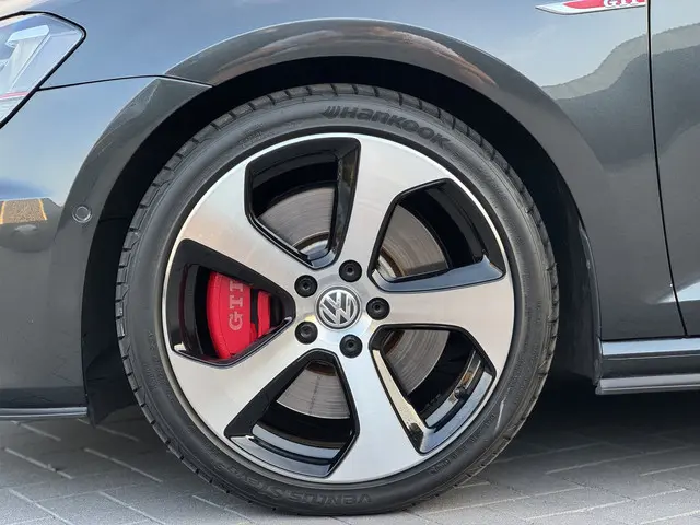 Volkswagen Golf 2.0 TSI GTI Performance 2015 Benzine 5
