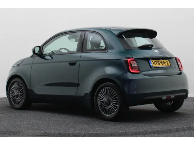 Fiat 500e 3