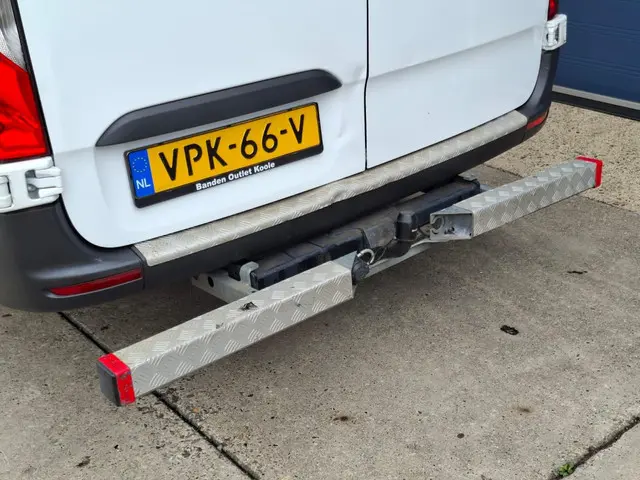 Mercedes-Benz Sprinter 315 1.9 CDI L4H3 RWD 2022 Diesel 13