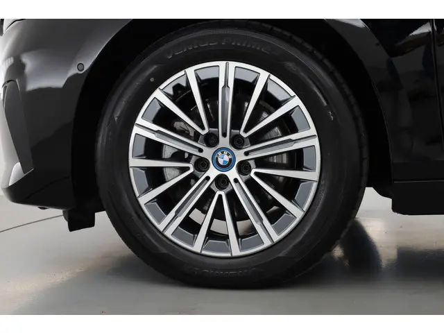 BMW 2 Serie Active Tourer 220i 2022 Benzine 25