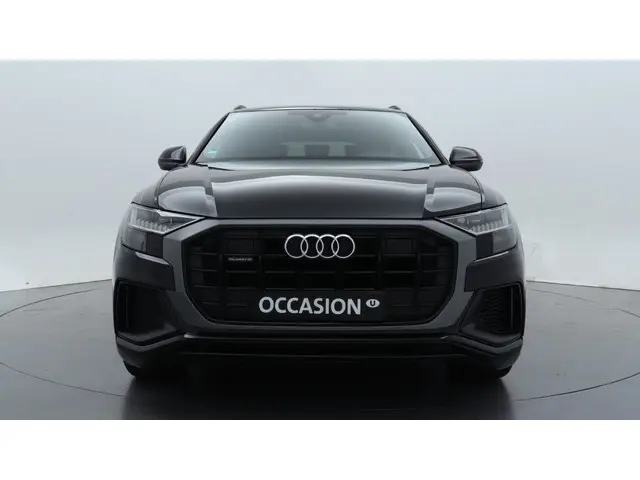 Audi Q8 2